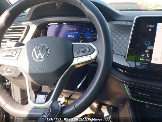 1V2FE2CA7SC206329 Volkswagen 2.0 tsi