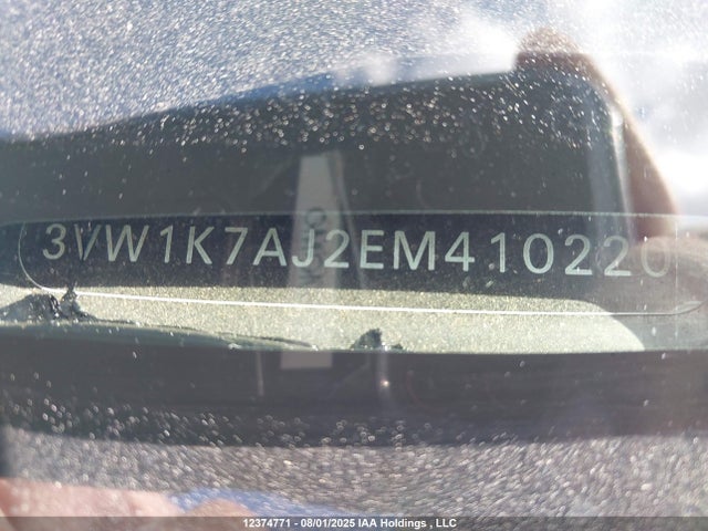3VW1K7AJ2EM410220 Volkswagen Jetta