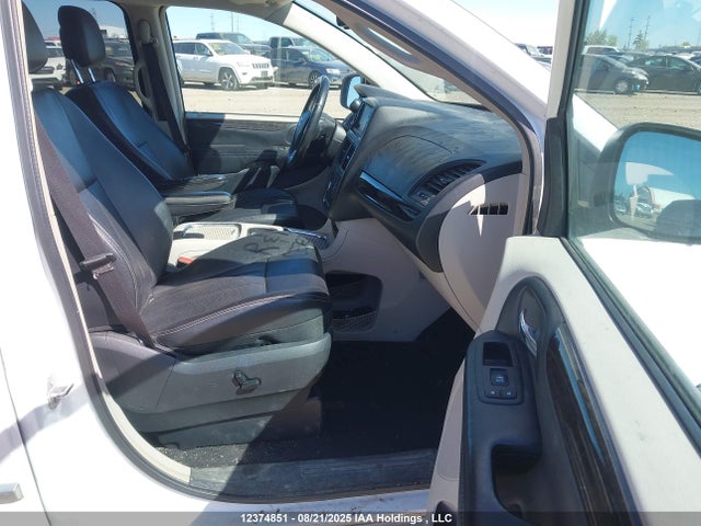 2C4RDGDG1GR334890 Dodge Grand Caravan