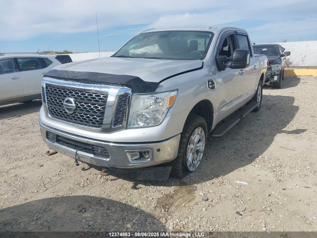 Nissan Titan 2016 1N6BA1F42GN500838 Image 2