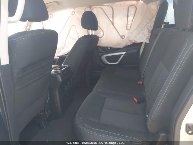 Nissan Titan 2016 1N6BA1F42GN500838 Image 8