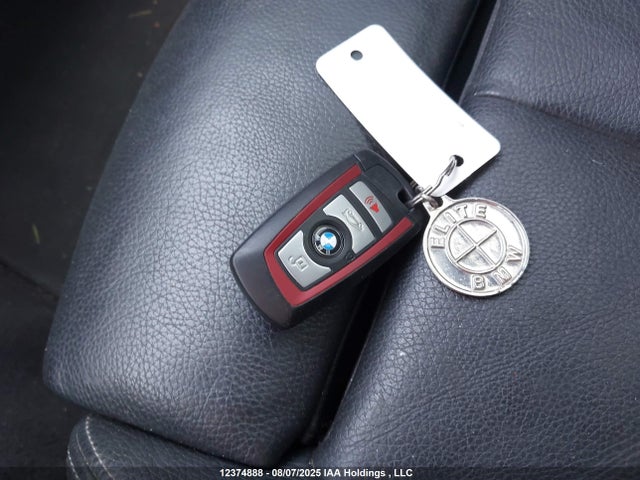 WBA8D9C38HA012336 BMW 330I