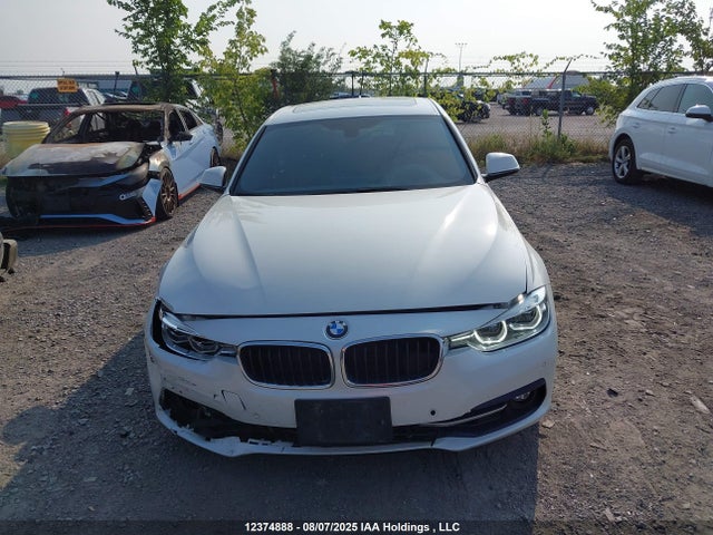 WBA8D9C38HA012336 BMW 330I