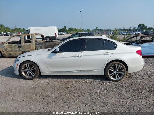 WBA8D9C38HA012336 BMW 330I