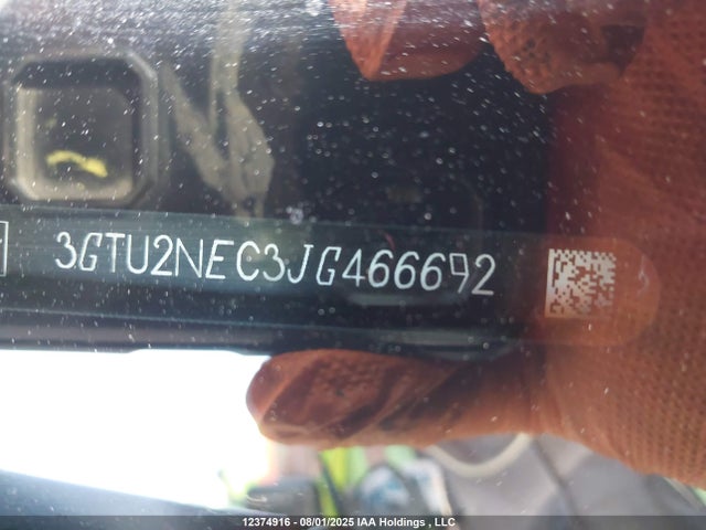 GMC l83 -spark ignited direct injection, variable valve timing, afm, e85 max, alum 2018 3GTU2NEC3JG466692 Image 9