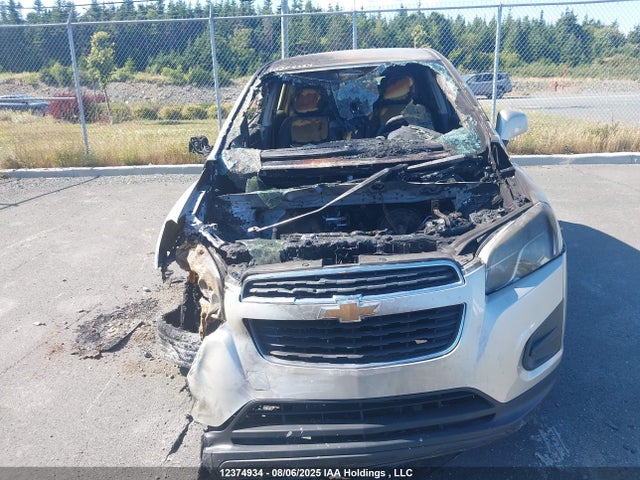 Chevrolet LUV 2014 3GNCJKEB3EL226079 Image 13