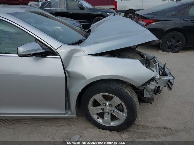 Chevrolet lkw 2015 1G11B5SL1FF150538 Image 20