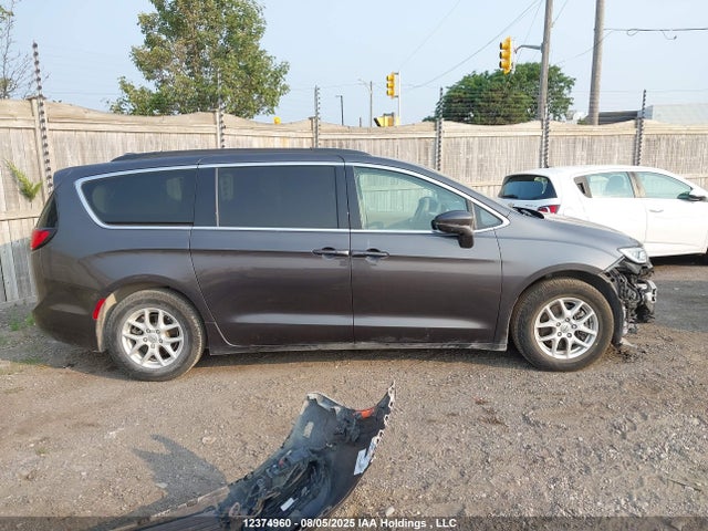 2C4RC1BG4NR106138 Chrysler 2022