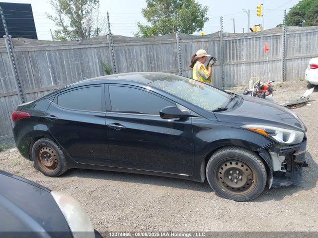 Hyundai dohc mpi nu 2016 5NPDH4AE2GH680301 Image 14