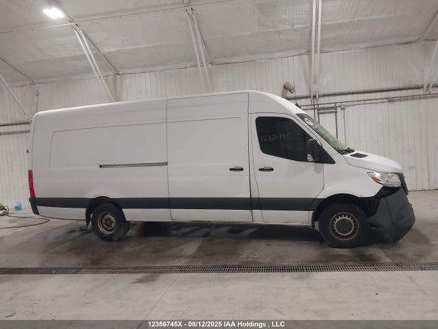 WD3BF4CD3KP072196 Mercedes-Benz om 642 with brake assist