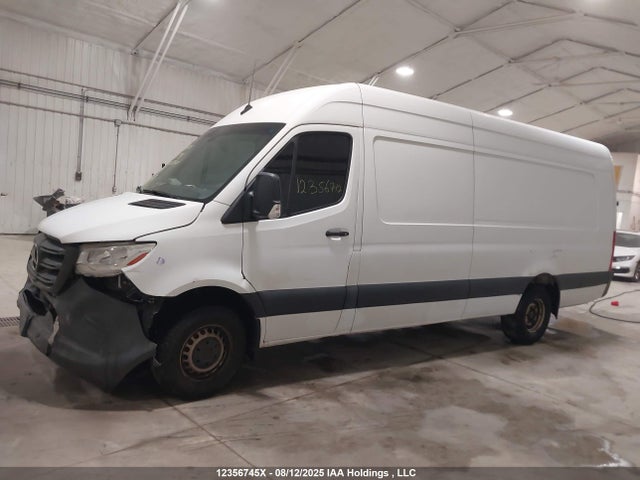 WD3BF4CD3KP072196 Mercedes-Benz om 642 with brake assist