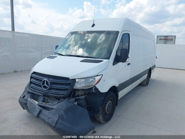 WD3BF4CD3KP072196 Mercedes-Benz om 642 with brake assist