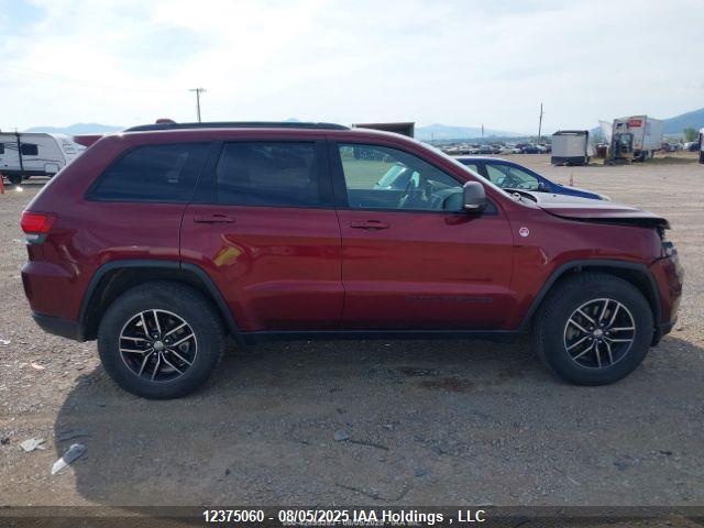 1C4RJFLT4JC420518 Jeep Grand Cherokee