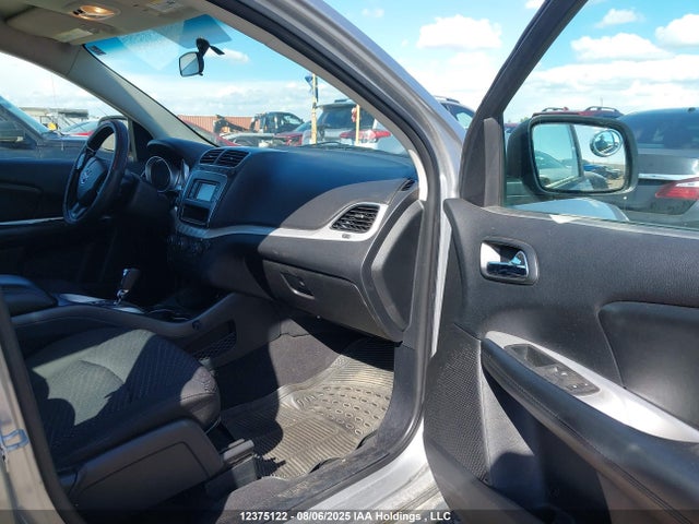 3C4PDCAB9GT237846 Dodge 2016