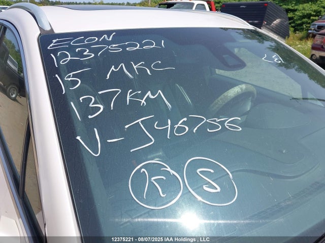 5LMCJ2A98FUJ46756 Lincoln 2015
