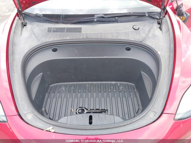 5YJ3E1EA0LF786670 Tesla MODEL 3