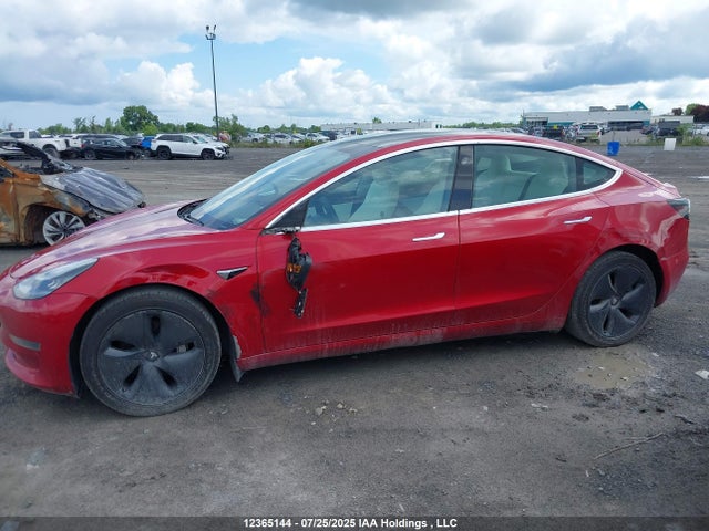 5YJ3E1EA0LF786670 Tesla MODEL 3