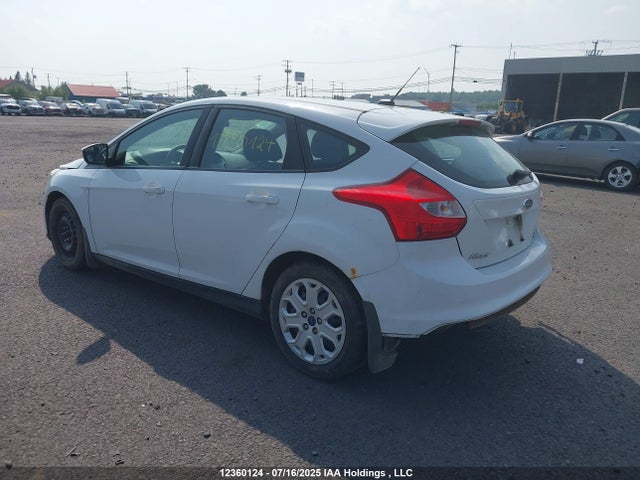 1FADP3K21EL364808 Ford 2014