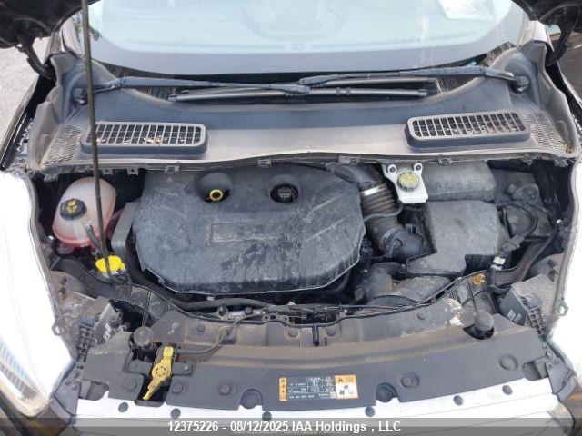 1FMCU9H98KUB70784 Ford Escape