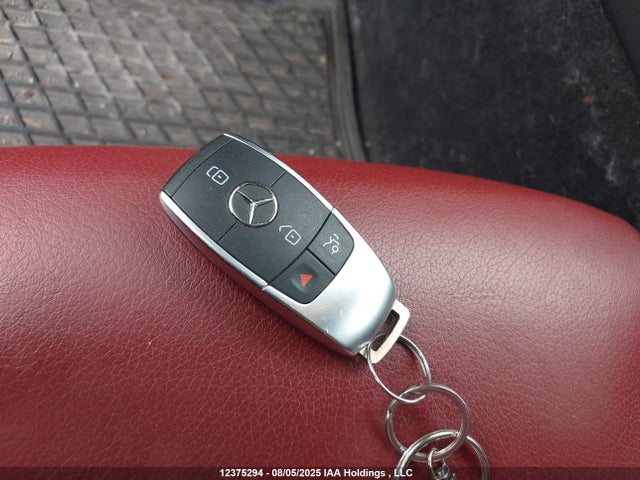 55SWF6EB5KU316034 Mercedes-Benz m276