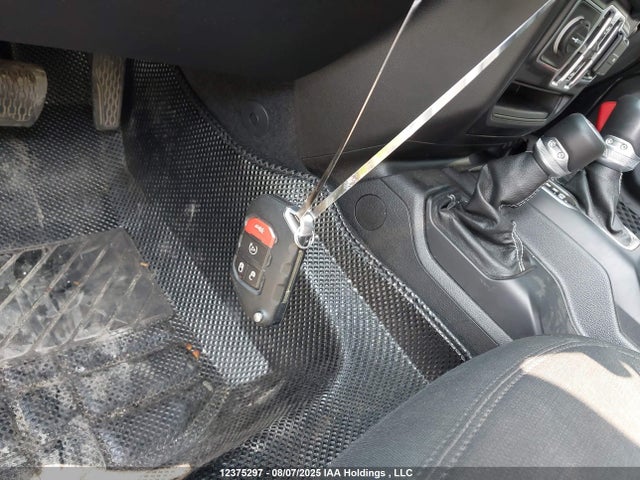 1C4HJXEN1LW172102 Jeep Wrangler