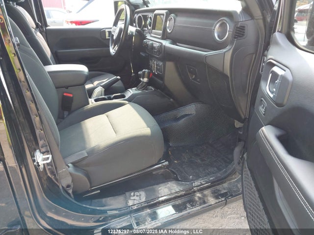 1C4HJXEN1LW172102 Jeep Wrangler