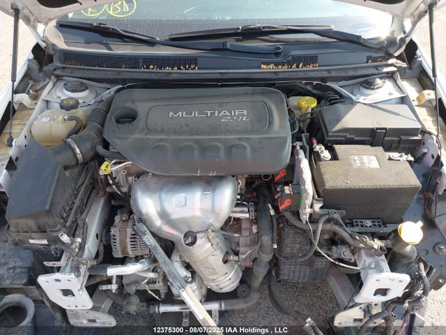 1C3CCCFB8FN531011 Chrysler 2015
