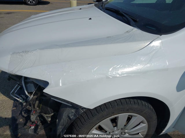 1C3CCCFB8FN531011 Chrysler 2015