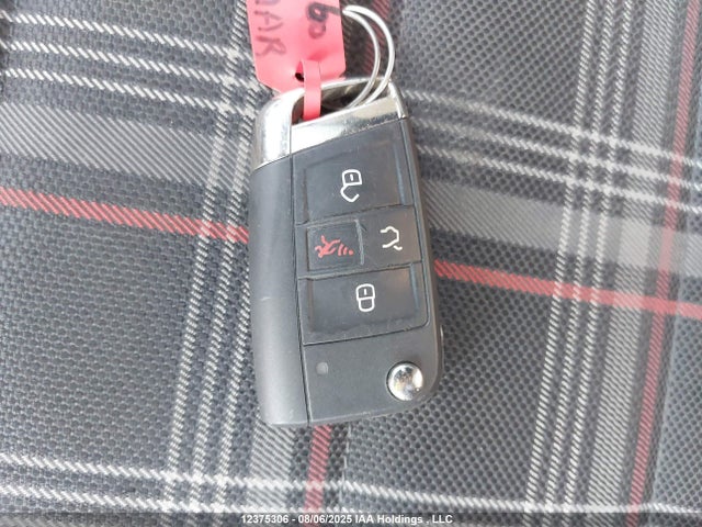 3VW4T7AU1HM025854 Volkswagen 2.0 tsi