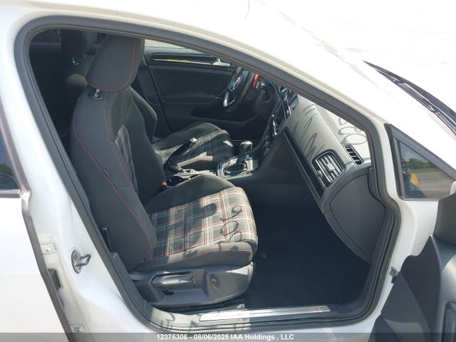 3VW4T7AU1HM025854 Volkswagen 2.0 tsi