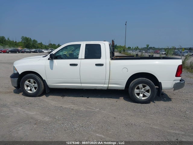RAM 1500 2018 1C6RR6FT3JS132376 Image 14