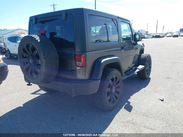 1C4AJWAG0GL182002 Jeep Wrangler