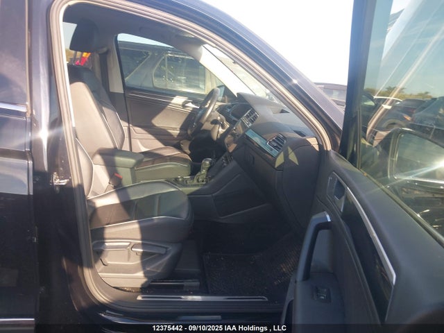 3VV4B7AX4KM173568 Volkswagen Tiguan