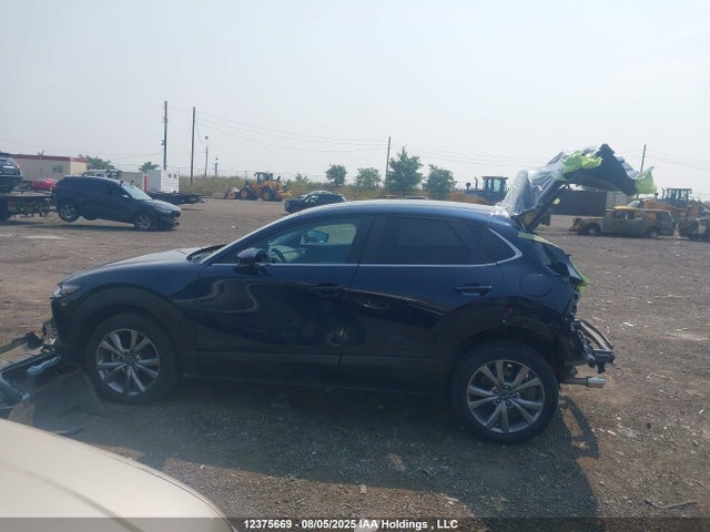 3MVDMBCL8MM254631 Mazda py