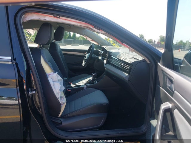 3VWEX7BU9SM095424 Volkswagen tsi