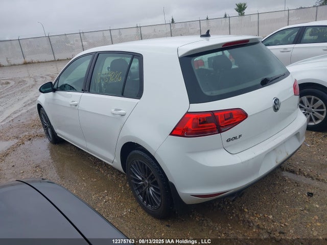 3VW217AU6FM011278 Volkswagen Golf