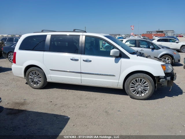2C4RC1CG3GR237689 Chrysler 2016