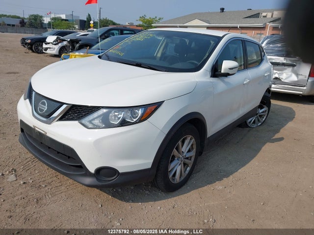 JN1BJ1CR3KW329025 Nissan 2019