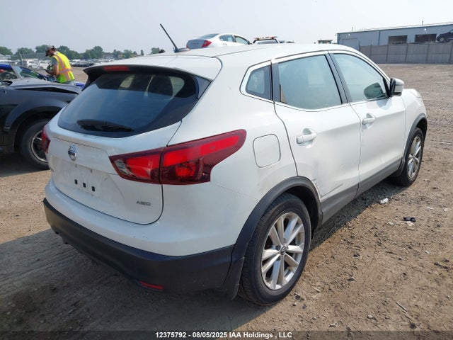JN1BJ1CR3KW329025 Nissan 2019