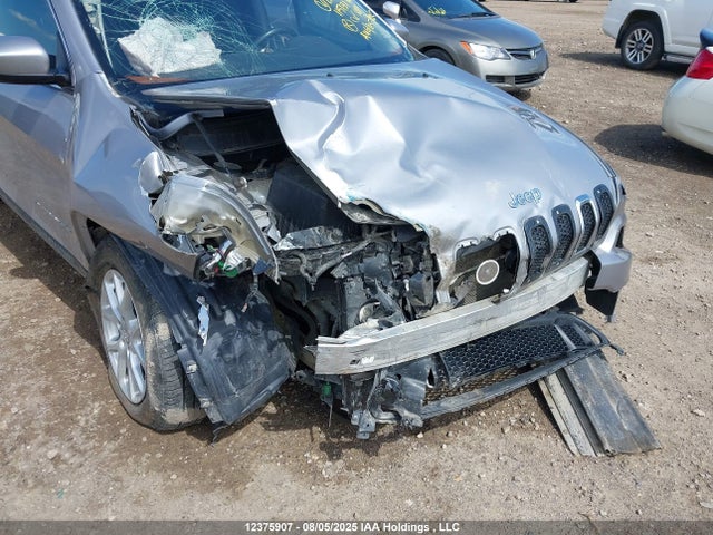 1C4PJMCS5HD214843 Jeep 2017