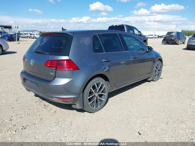 3VW217AU3FM059921 Volkswagen 2015