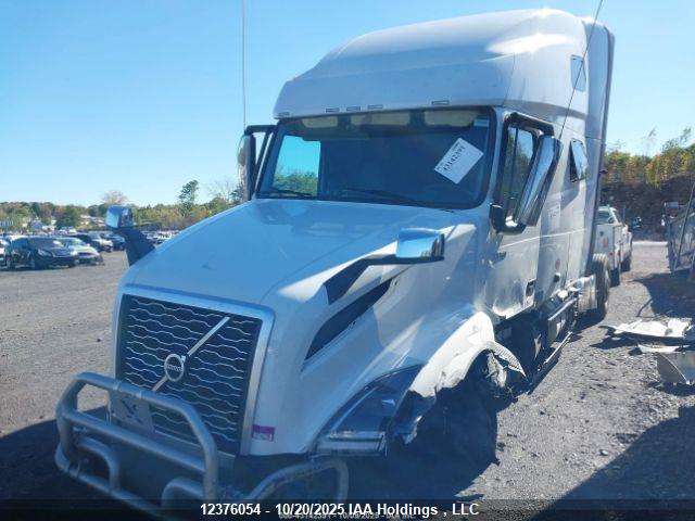 4V4NC9EH5RN650379 Volvo Vn L
