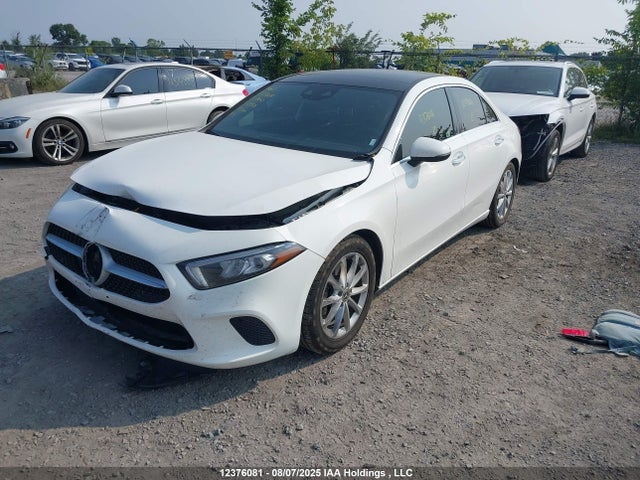 W1K3G4FB5MJ316458 Mercedes-Benz m260