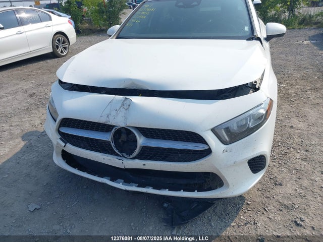 W1K3G4FB5MJ316458 Mercedes-Benz m260