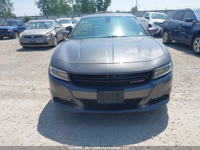 2C3CDXHG4GH120647 Dodge 2016