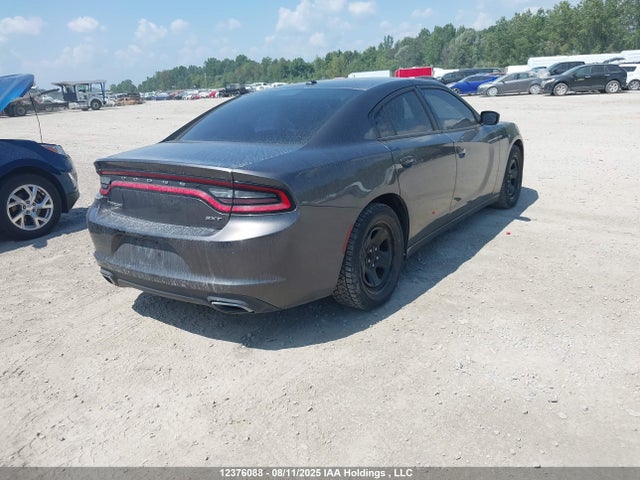 2C3CDXHG4GH120647 Dodge 2016