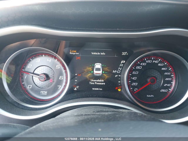 2C3CDXHG4GH120647 Dodge 2016