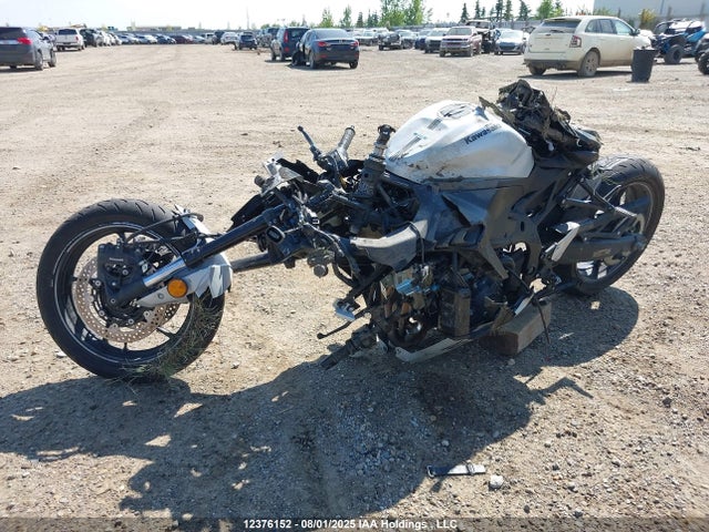 Продажа на аукционе авто 2025 Kawasaki Zx400 S, vin: ML5ZXCS12SDA41104, номер лота: 12376152