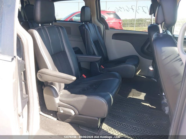 2C4RDGBG8GR397939 Dodge Grand Caravan