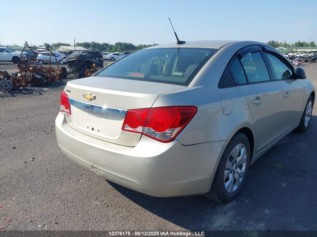 1G1PA5SH4E7296434 Chevrolet luw